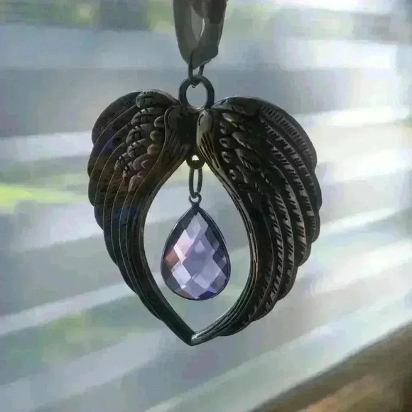 Christmas Swarovski lilac tear pendant angel wings ornament/ sun catcher - Picture 4 of 4